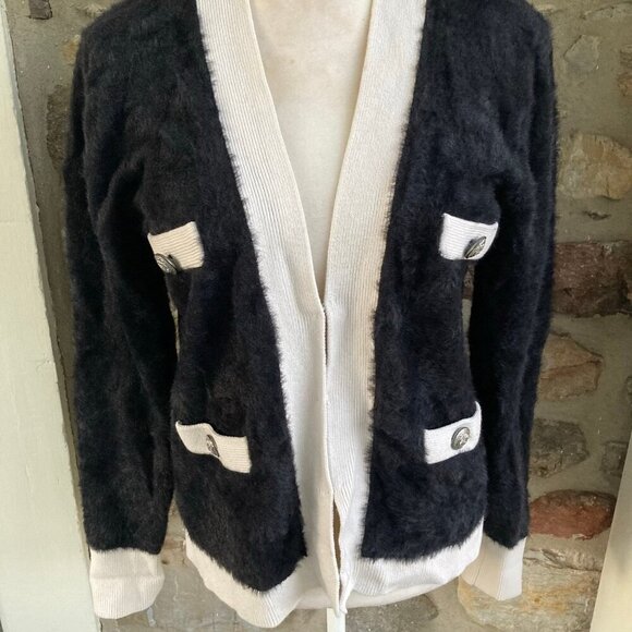 L'AGENCE Kai Wool Fuzzy Pocket Cardigan Color Block Black & White $495 Large - Picture 6 of 12